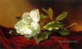 Un Magnolia sur un velours rouge ATC romantique fleur Martin Johnson Heade